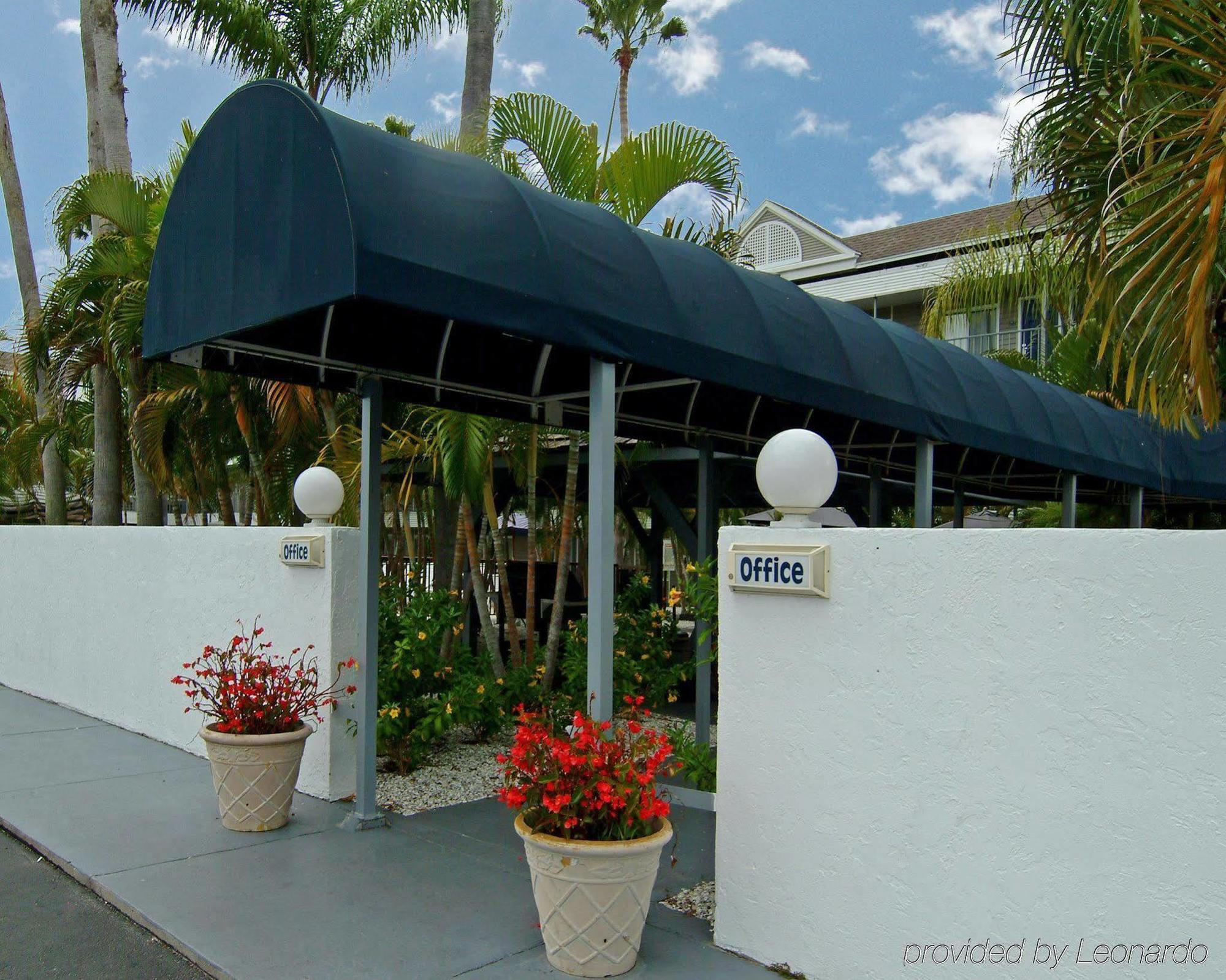 Lantern Inn & Suites - Sarasota South Bradenton Exteriör bild
